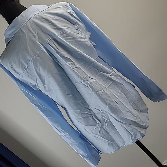 Blue 100% cotton shirt.  No brand nor size available - Picture 3 of 7